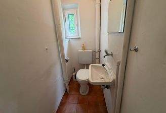WC - EG