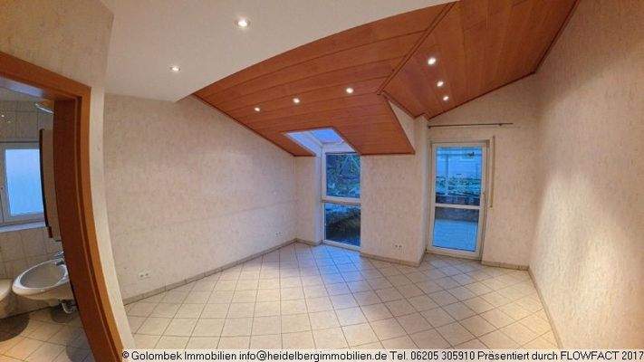 EG Schlafzimmer mit Bad