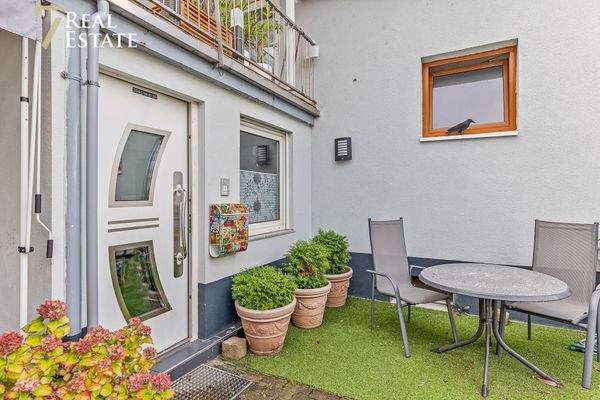 20250911_Kamil_Trojan_Design_Menzingen_Hebelstr._1