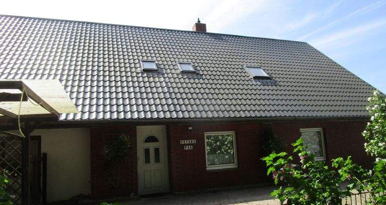 32. Ostansicht des Hauses..JPG