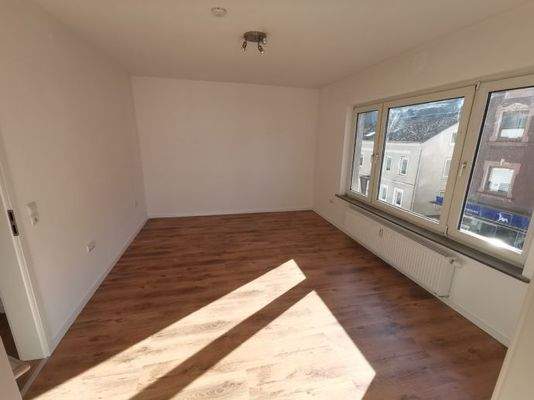 Schöne 2-Zimmer-Wohnung mit modernem Badezimmer | Etagenwohnung