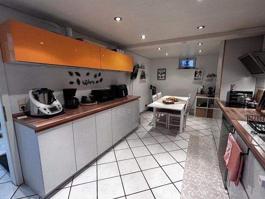 Küche große Wohnung_1 