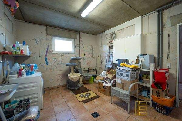 Hauswirtschaftsraum KG