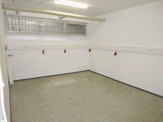 Untergeschoss Raum II .jpg