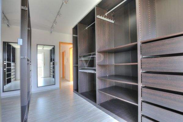 Ankleide / Schlafzimmer