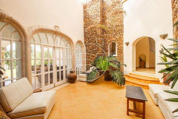 Großzügiges Anwesen