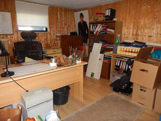 Arbeitszimmer im UG.