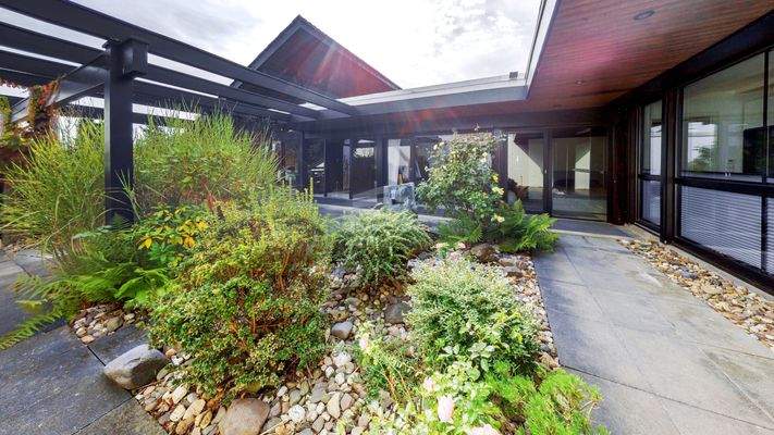 Innenhof - Eingang I