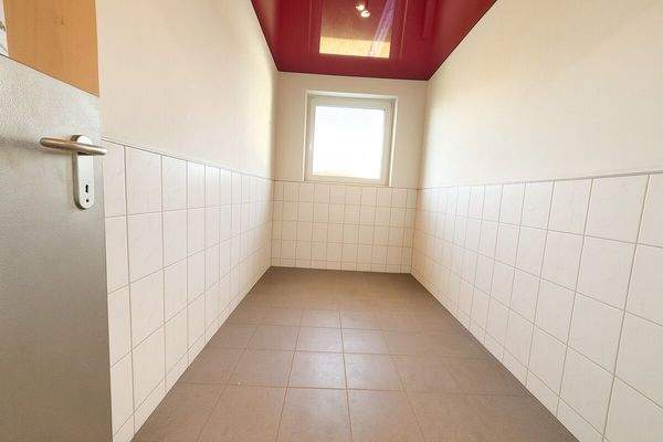 nebengebäude Raumbeispiel KI