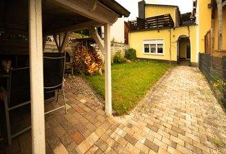 44886221-Hauseingang