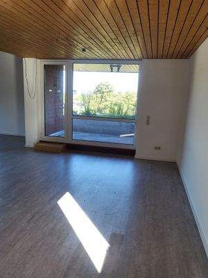 gesonderte Terrasse gegenüber der Küche