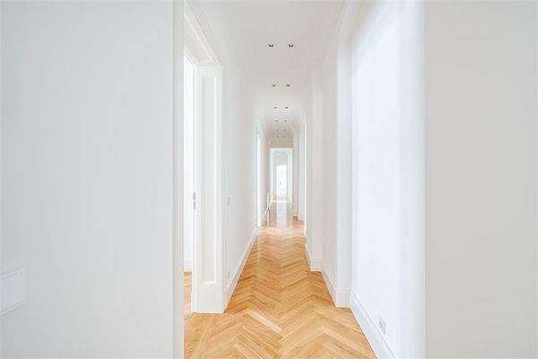 Flur Schlafen und Bäder