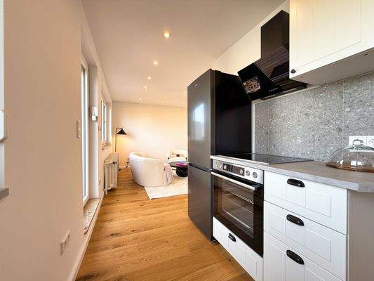 Einbauküche mit E-Geräten