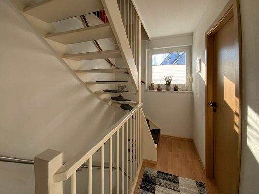 Flur - Aufgang zum Spitzboden