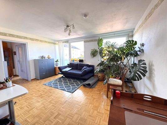 Wohnzimmer 2 mit Balkon