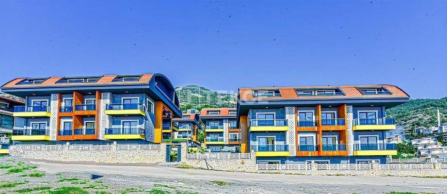 Apartments Within a Nature-View Complex in Alanya