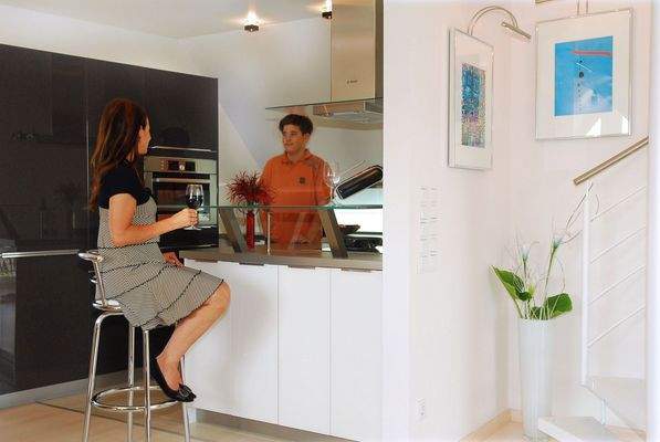 Bartisch-Küchenabtrennung 