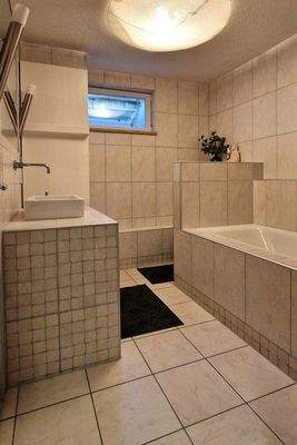 Badezimmer Kellergeschoss