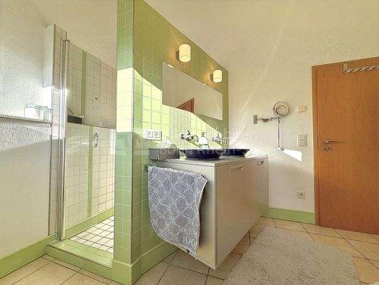 Komfortables Badezimmer