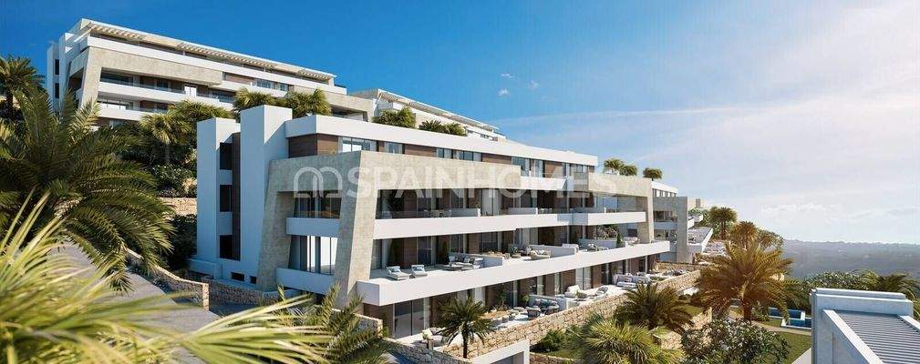 Sea View Apartments with Large Terraces in Estepona