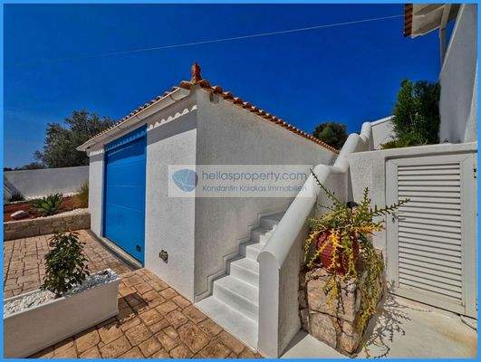 b422bcb5823343dba9ecd94255299dee-original