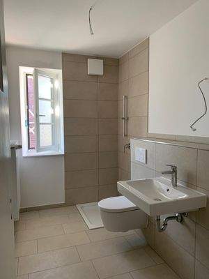 Musterfoto Badezimmer.jpg