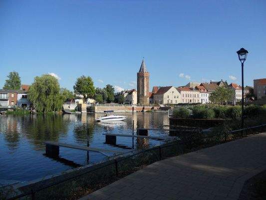Umfeld zum spazieren und flanieren in Obj.- Nähe
