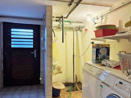 HWR mit Zugang zum Garten.jpg