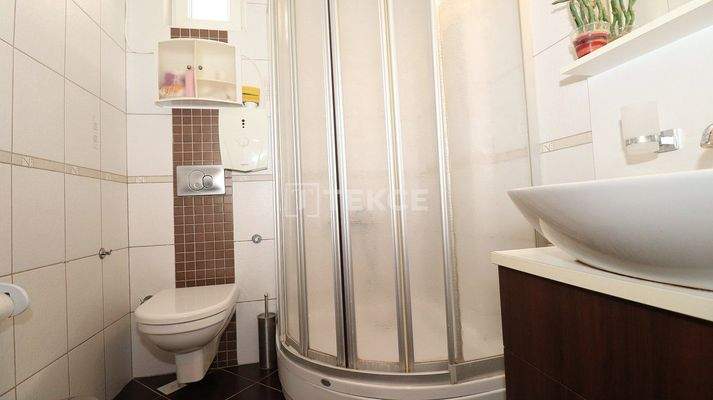 1-Bedroom Real Estate with Detached-Style Concept in Güzeloba