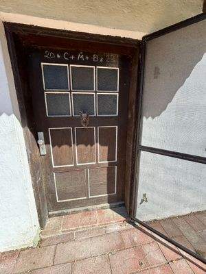 Haus Eingang, Türe.JPG