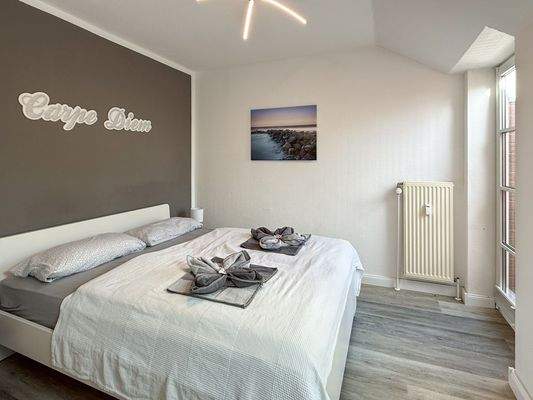 10. Gemütliches Schlafzimmer....jpg