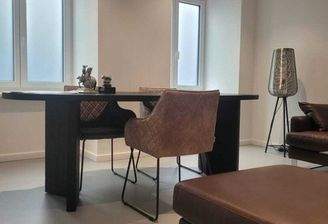 Hochwertig ausgestattete Praxisräume