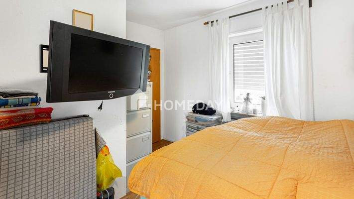 1. OG Schlafzimmer 4 2