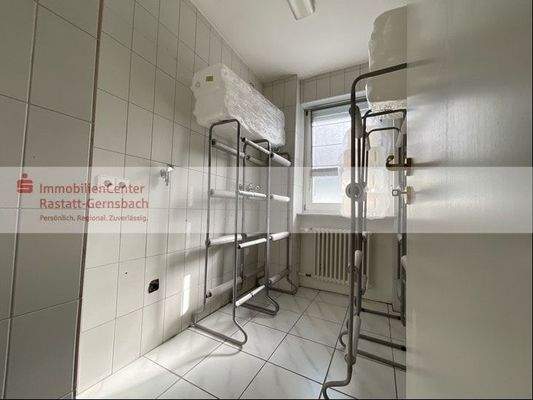 Raum 5 a im EG_mit Waschmaschinenanschluss