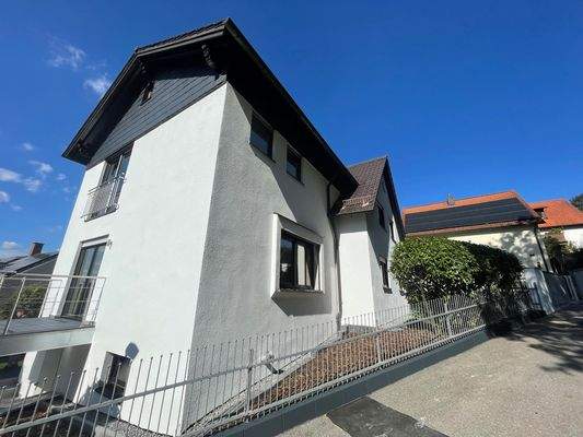 Hausansicht 3.jpg