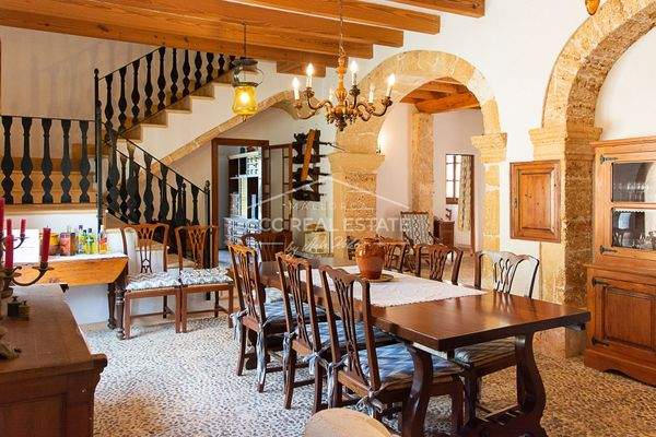 Imposanter Eingangsbereich