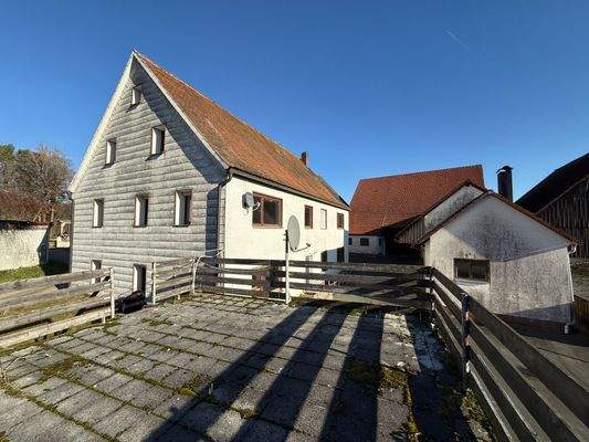 Ausblick auf Hofstelle