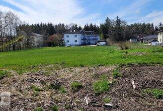 Blick auf das Grundstück