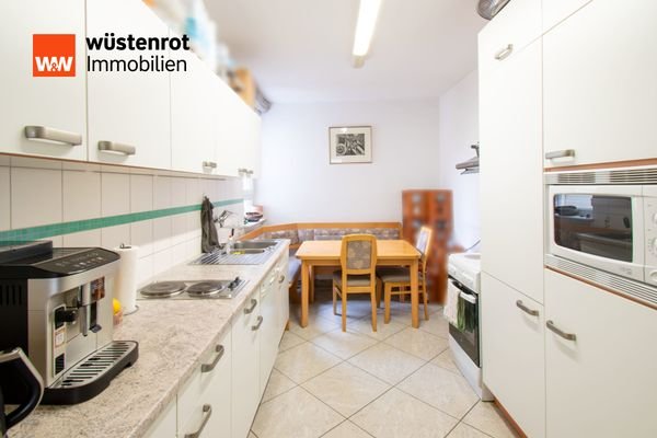 Hs 48 EG Büro Küche