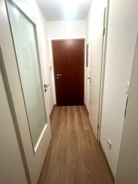 Grünes Thon: renovierte 1-Zi.-Wohnung mit Balkon! - Photo 4