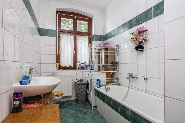 Badezimmer Mieter 1. OG