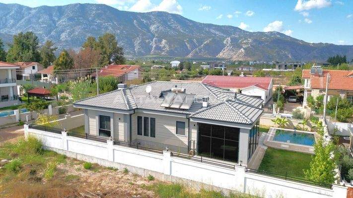 House with Pool and Mountain View in Döşemealtı, Antalya