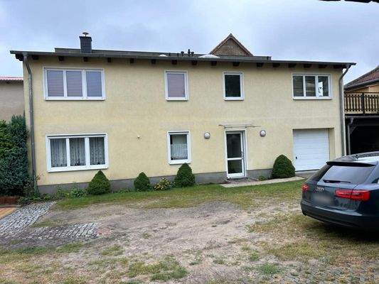  Hausansicht Wohngebäude