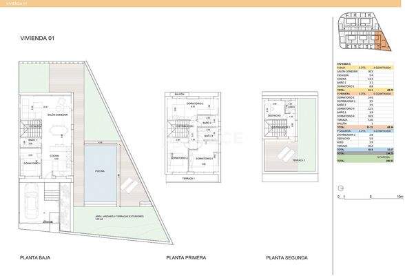 New Houses with Functional Interiors Close to Golf in Estepona