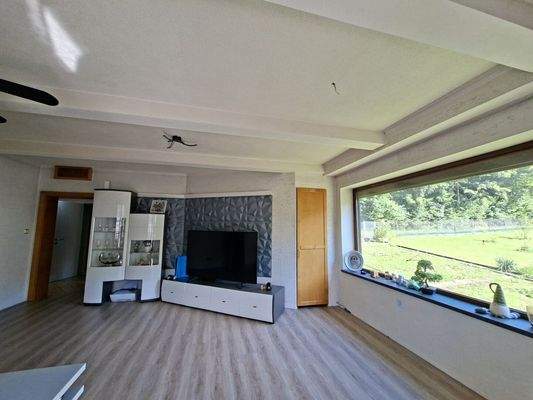 15715-Wohnzi. Ausblick Garten