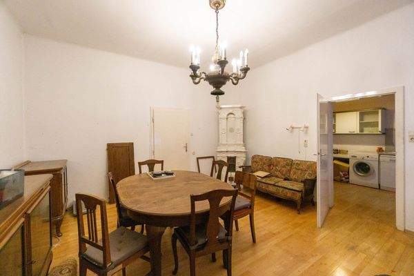 Zimmer linker Straßentrakt