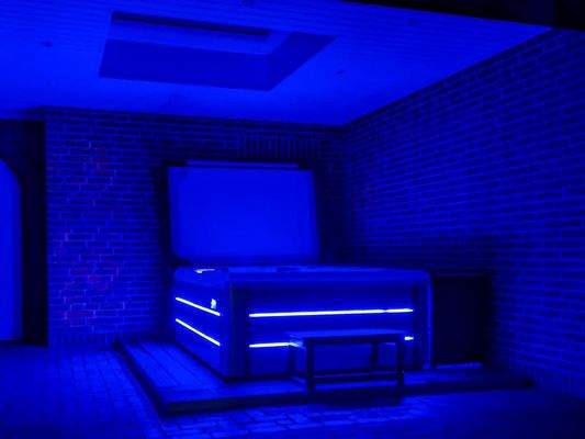 Whirlpool unter Sternenhimmel