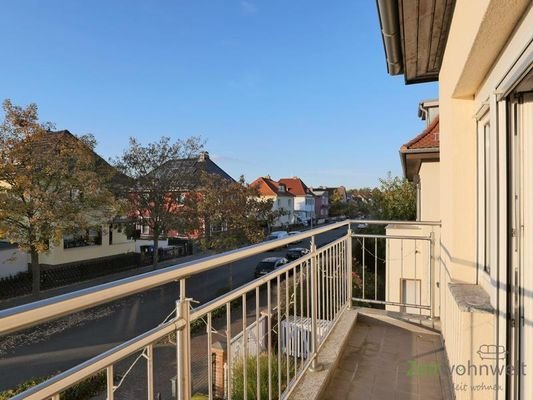 Herbstbalkon in der Abendsonne