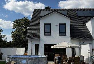 Hausansicht vom Garten