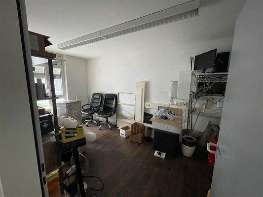 Serverraum (Weitwinkelaufnahme)